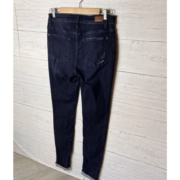 Judy Blue Jeans Womens Size 7/28 Dark Wash Skinny Fit Distressed Cotton Blend - Picture 14 of 16